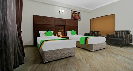 Treebo Maharaja Residency Room Type - Superior Room