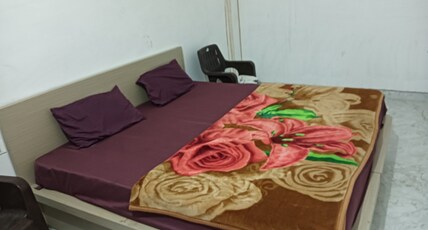 Hotel gopi palace Room Type - Bedroom