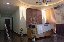HOTEL SEVEN STAR