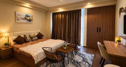 Omaxe luxury stay Room Type - Bedroom