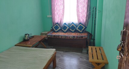 Ojasvi stays Lopchu Room Type - Bedroom 2