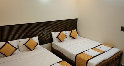 SRJ Home Stay Room Type - Bedroom 3