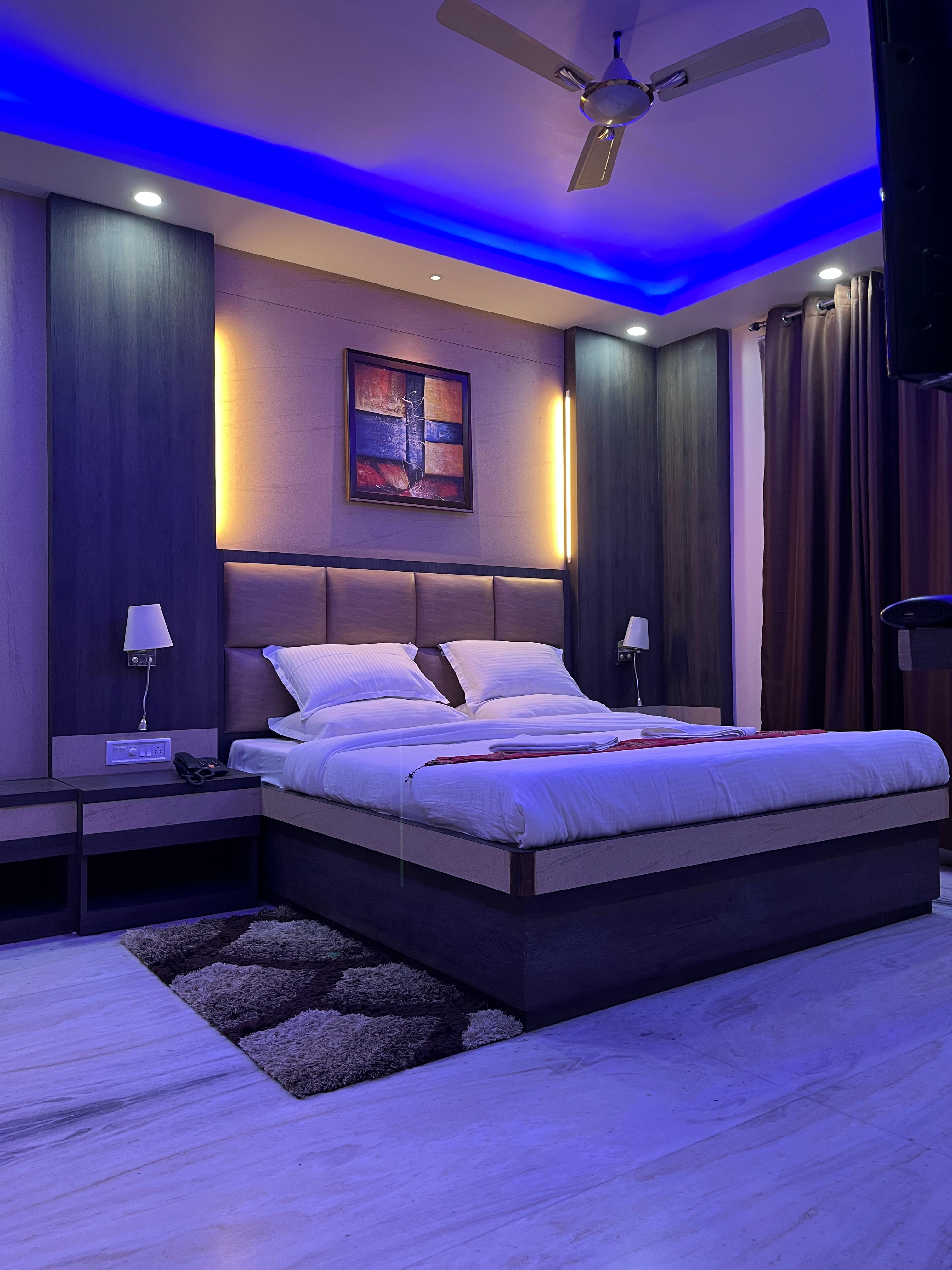 Hotel Sudakshina - Tap to explore photos