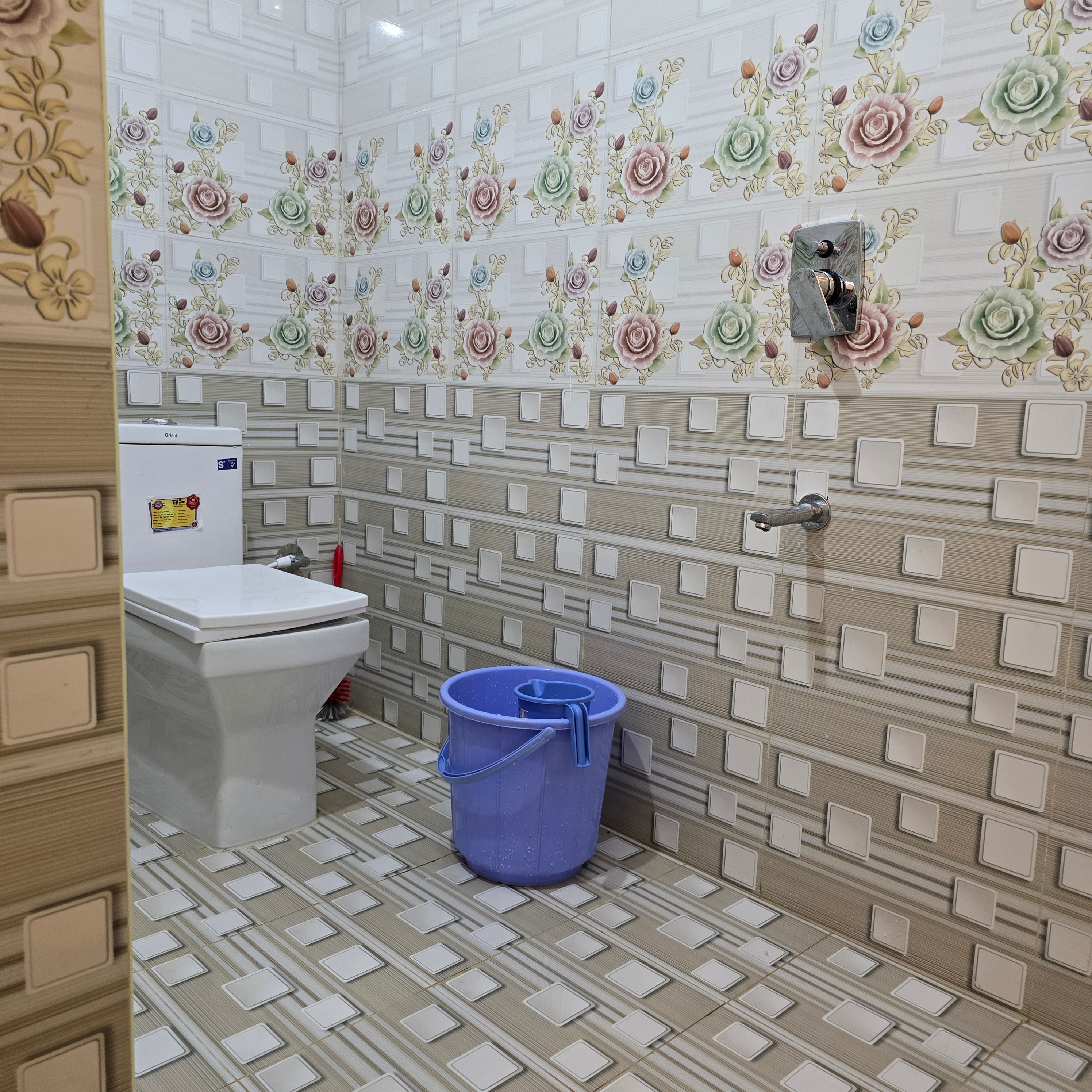 Devikrupa home stay 2bhk - Tap to explore photos