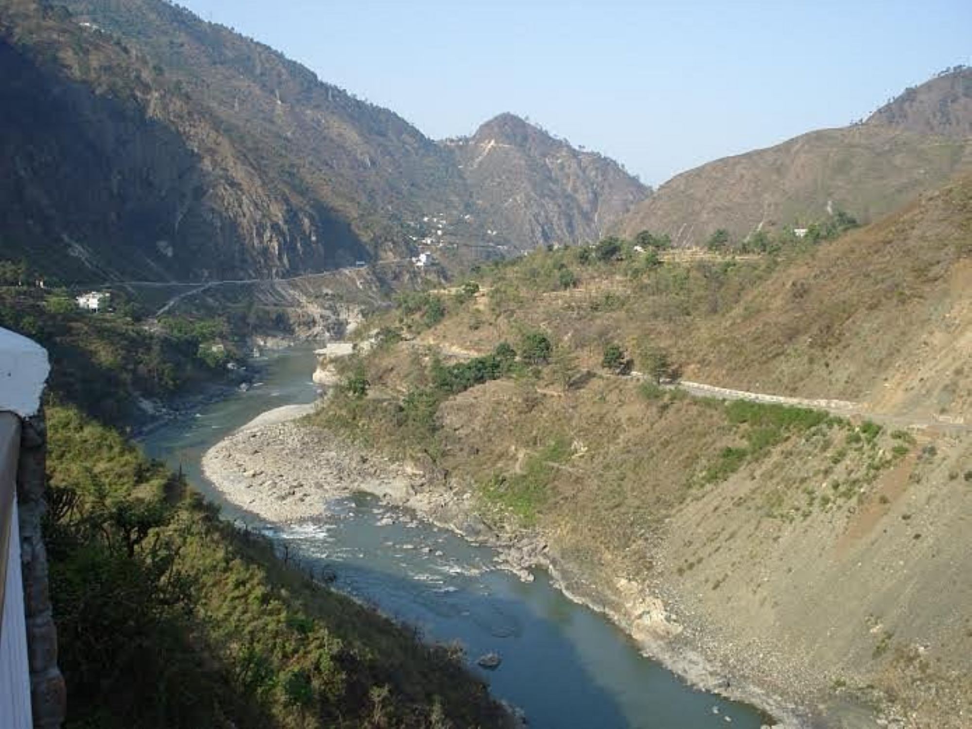 Mandakni National - Tap to explore photos