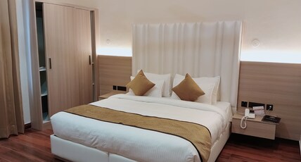 Hotel Miracle Resort Room Type - Deluxe Room