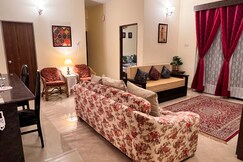 The Cider C 2BHK Apartment - Sleeps 8