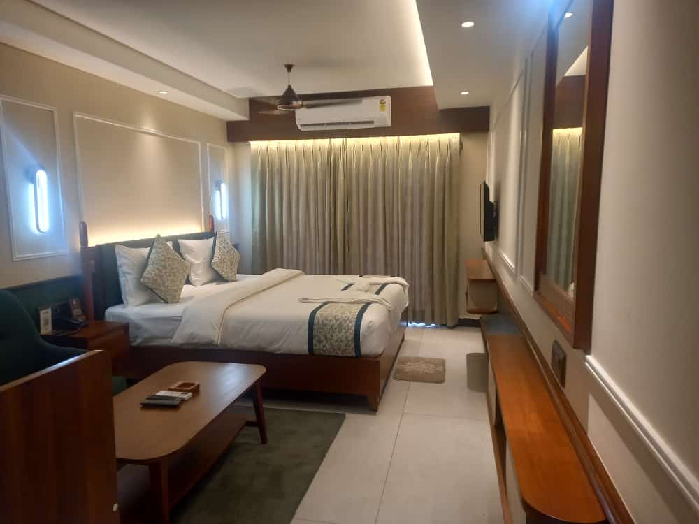 Hotel Sonar Bangla, Puri - Tap to explore photos