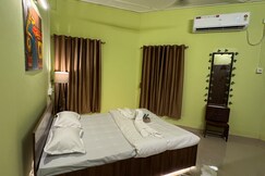 Homestay Be Our Guest Cottage 2