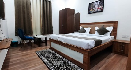 PAVITRAM BANQUET & HOTEL Room Type - Semi deluxe