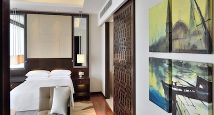 Kochi Marriott Hotel Room Type - Presidential Suite, Executive lounge access, 1 Bedroom Suite Kochi Marriott Hotel Room Type - Presidential Suite, Executive lounge access, 1 Bedroom Suite