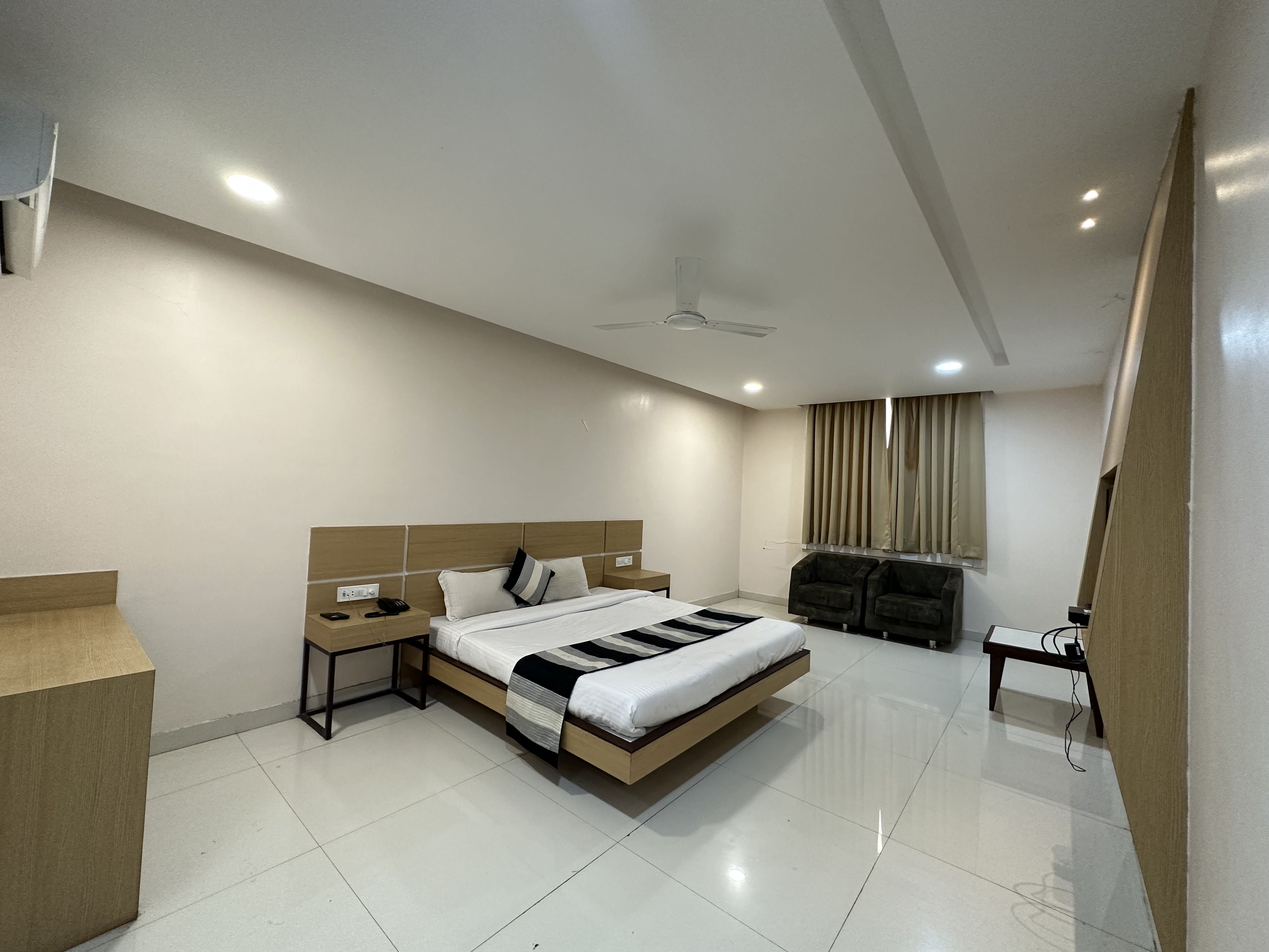 SHRI LEELA HOTEL & RESORT - Tap to explore photos