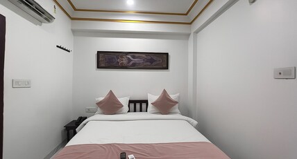 Indergarh Heritage by Landmart Hotels Room Type - Deluxe Room