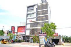 Hotel Ruby Palace
