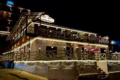 The Mountain Muse Cafe Bakery & Stay