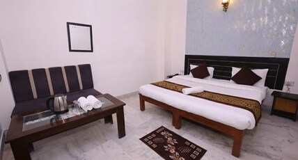 Hotel Novo Agra - 1KM from Taj Mahal Room Type - Deluxe Room