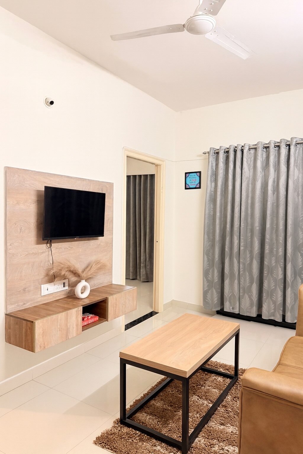 Ove Cape s 1Bhk Studio Flat Near Wipro Sarjapur - Tap to explore photos