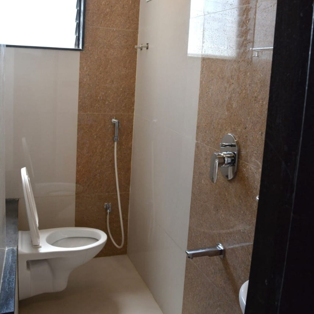 Hotel Deep Palace - Tap to explore photos