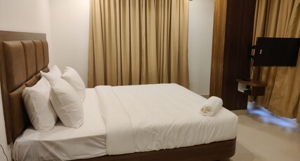 Relax Inn Room Type - Club Room