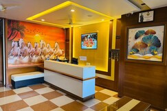Hotel Dwarka Palace