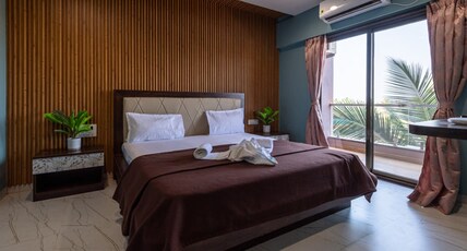 Hotel Aaradhya Crown Room Type - Suite Room