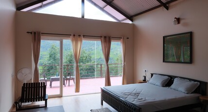 Biosphere Homestay Room Type - King size garden view room