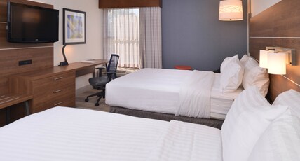 Holiday Inn Express OLEAN Room Type - 2 Queen Standard