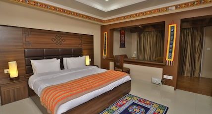 Hotel Norbu House Room Type - Norbu Suite with balcony and Valley view