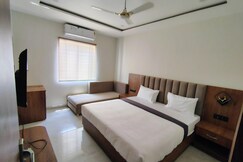 Guru Kripa Hotel