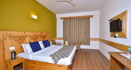 Punj Hotel Room Type - Deluxe Room
