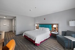 Hampton Inn And Suites Madera