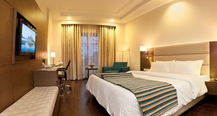 Howard Plaza The Fern-An Ecotel Hotel Agra Room Type - Fern Club Room
