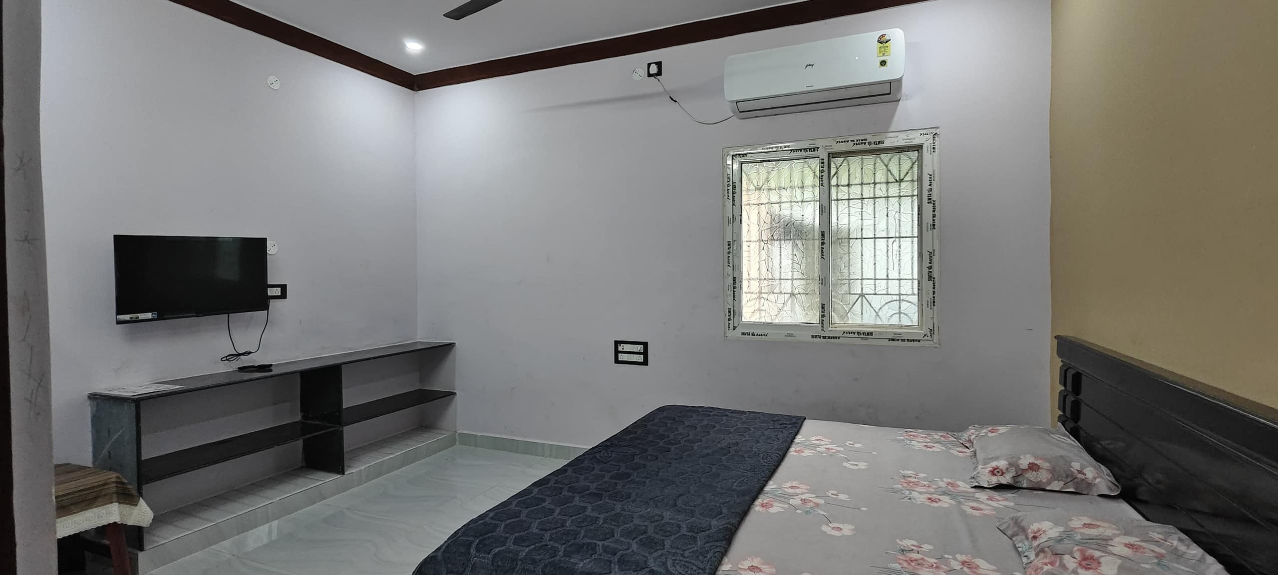 SVM Home Stay - Tap to explore photos