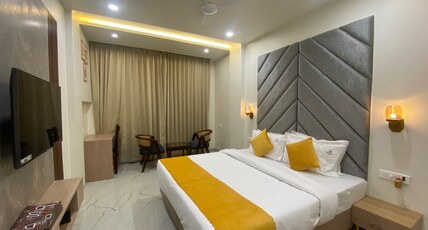 Hotel Aditya Grand Room Type - Executive Room
