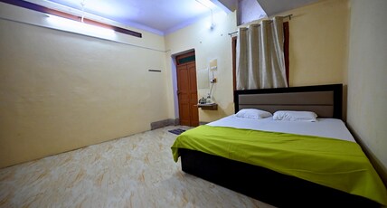 Bhatia Niwas Room Type - Comfy Super Large Delux