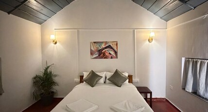 A century old toti mane Room Type - Bedroom 4