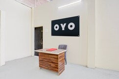 Hotel O Flora Green Lawn & Resort