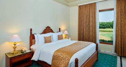 The Ummed Jodhpur Palace Resort & Spa Room Type - Royal Suite With Bathtub The Ummed Jodhpur Palace Resort & Spa Room Type - Royal Suite With Bathtub