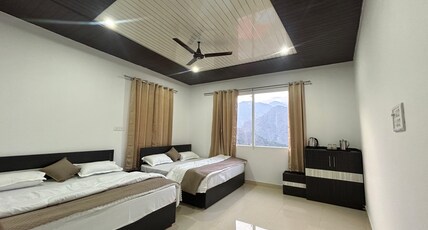 Om Palace Room Type - Deluxe  Family Room