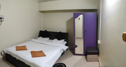 HOTEL BASUDEV Room Type - DOUBLE BED DELUXE NON AC ROOM