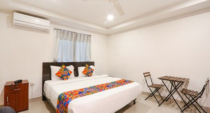 FabHotel Blue Dawn - Gachibowli - Nr. DLF Cyber City Room Type - Deluxe Room FabHotel Blue Dawn - Gachibowli - Nr. DLF Cyber City Room Type - Deluxe Room