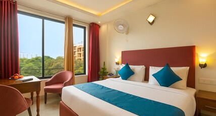 Sarla Hotel Inn Room Type - Deluxe Room With City View