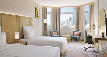 Swissotel Al Murooj Room Type - Deluxe Twin Room, 2 Twin Beds Swissotel Al Murooj Room Type - Deluxe Twin Room, 2 Twin Beds