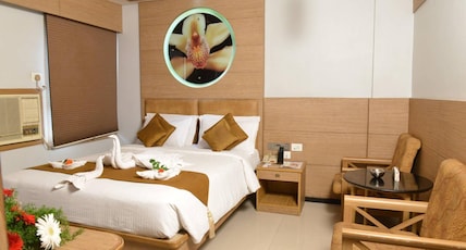 Sri Bharani Hotels Room Type - Superior AC Sri Bharani Hotels Room Type - Superior AC
