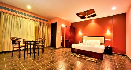 Misty Gate Room Type - Superior Room AC