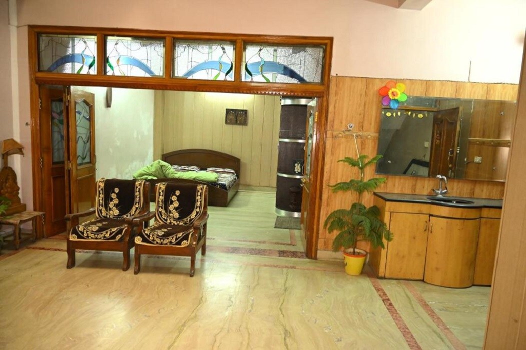 Shri home stay - Tap to explore photos