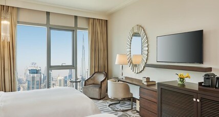 Hilton Dubai Al Habtoor City Room Type - TWIN EXECUTIVE ROOM