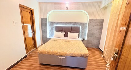 Hotel Chandan Shimla Room Type - Super Deluxe Room