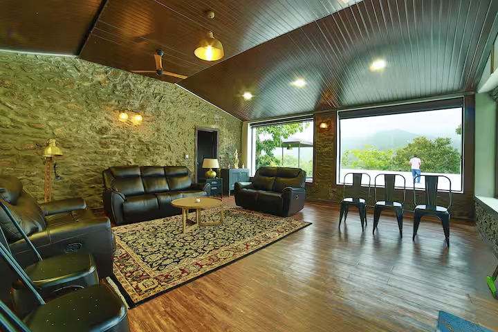 Manak Villa Luxury 3BHK Mount Abu - Tap to explore photos