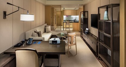 Hilton Shenzhen Shekou Nanhai Room Type - TWIN GARDEN APTT NANHAI WG